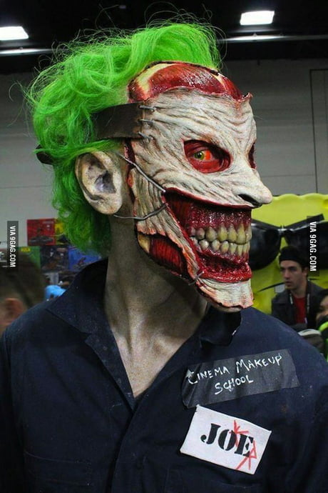 To the guy who posted the best joker cosplay what do you think of