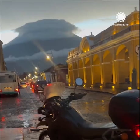 Crazy Lightning from a volcano in Guatemala