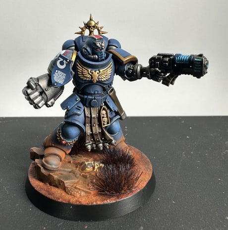 Primaris Lieutenant - 9GAG