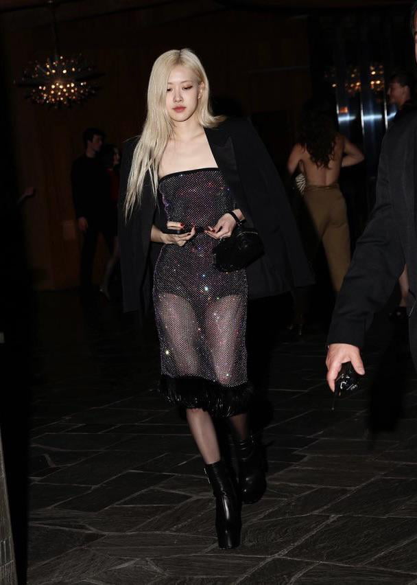 Photo : Rosé @ SAINT LAURENT Pre-Oscars Event Hosted By Anthony Vaccarello