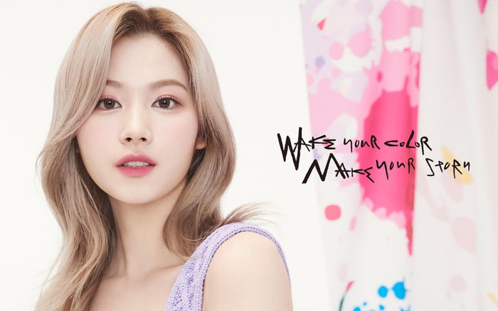 Photo : Wakemake_official Instagram update - Sana for WAKEMAKE