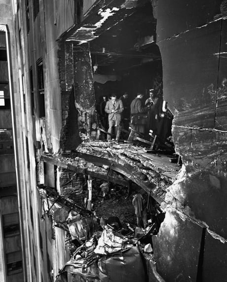 Best 30 1945 Empire State Building B 25 Crash Fun On 9gag