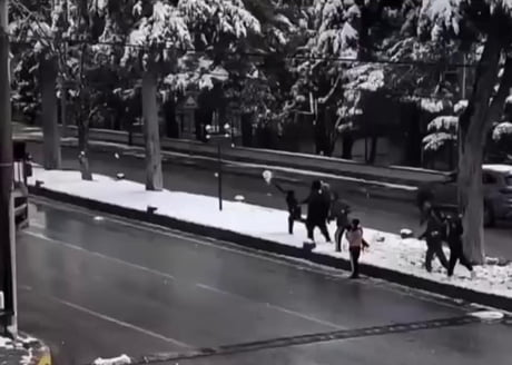 Brings back memories. Great bus driver and kids