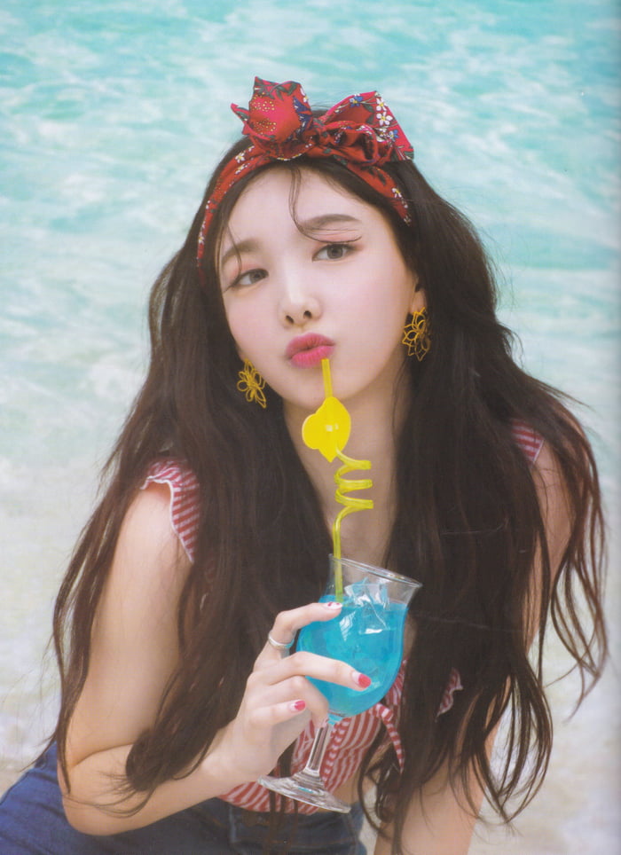 Photo : Nayeon