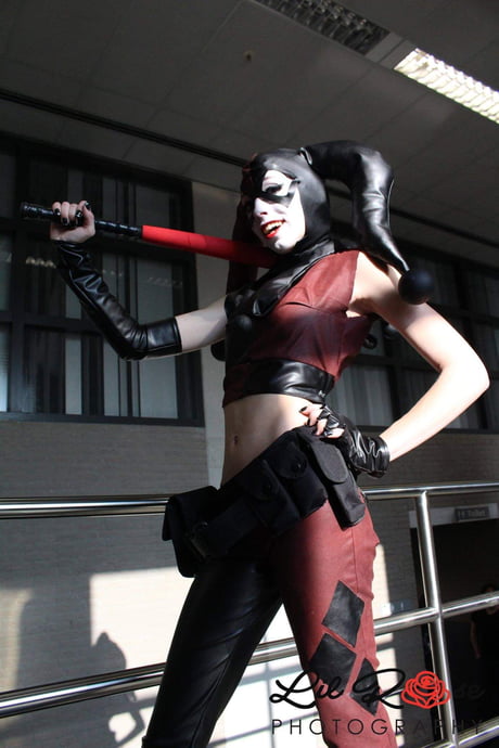 Harley Quinn assault on Arkham cosplay - 9GAG