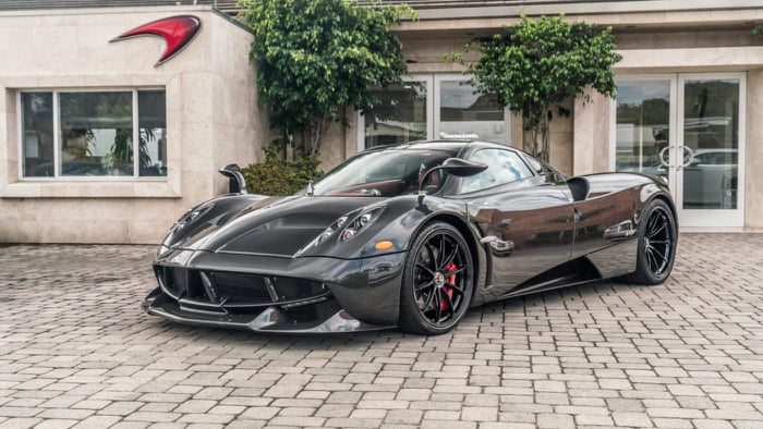 Pagani Huayra Black