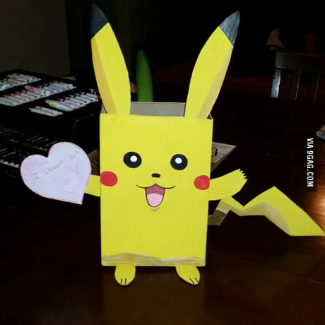 pikachu valentine box