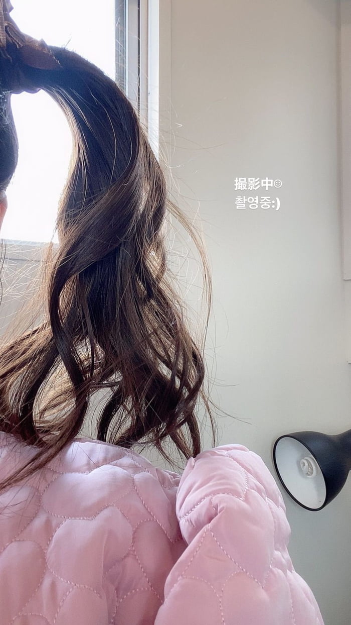 Photo : 211119 - Yabuki Nako Instagram Story Update