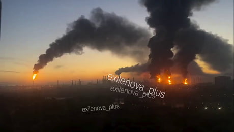The Moscow Oil Refinery is looking beautiful this morning.