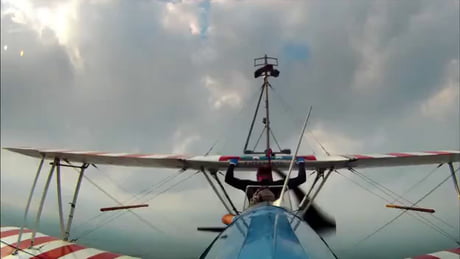 An Idiot Abroad; plane ride